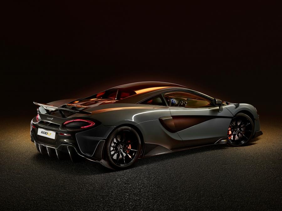  McLaren 600LT 2018 года  (WW) (фото 8 из 43)